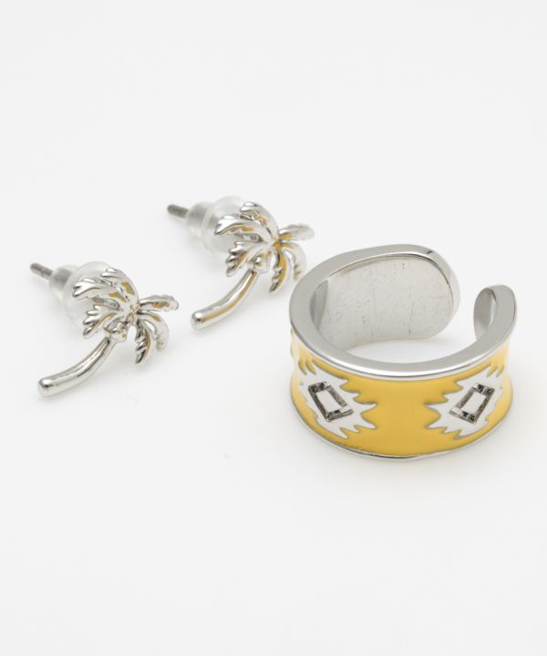 【10%OFFクーポン 11.20 20:00〜11.27 1:59】【SALE】Kahiko公式店 [アイナパームピアス＆イヤーカフ] ..