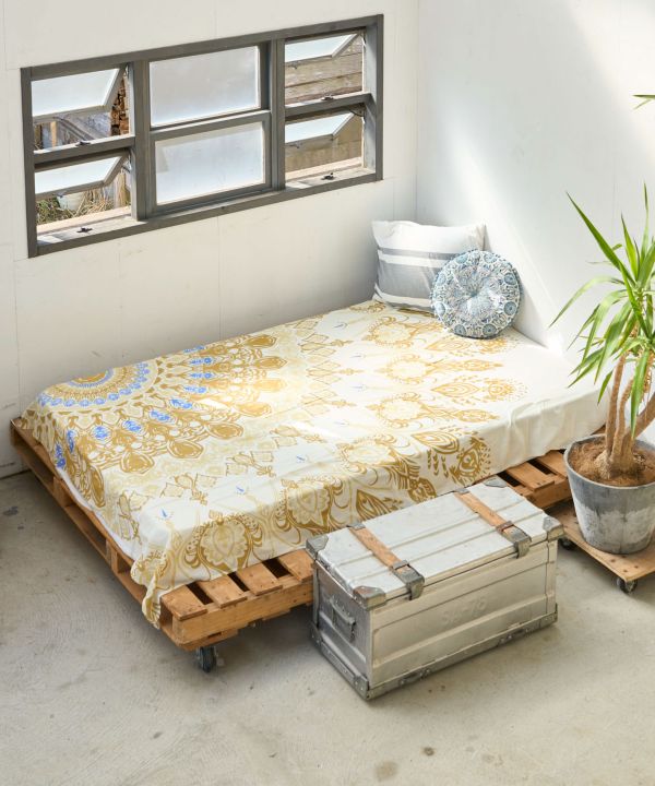 チャイハネ公式店 [サラリータープクロス（150cm）] エスニック アジアン ボヘミアン ファブリック ベッドカバー/マルチクロス ISAP22A6