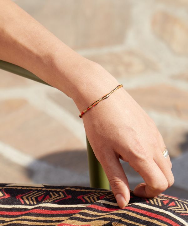 【チャイハネ公式店】 [カラリラミサンガ] エスニック アジアン アクセサリー ブレスレット/アンクレッ..