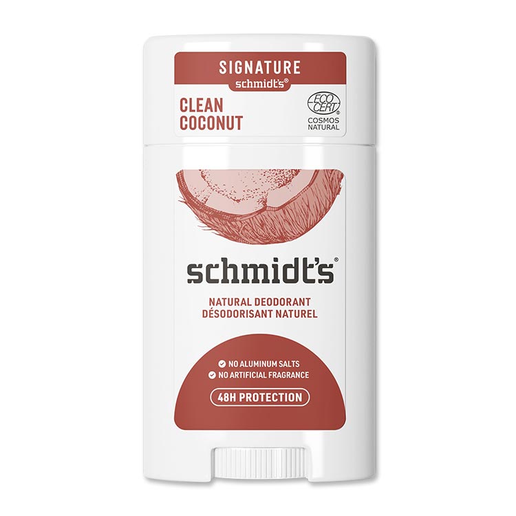 商品説明 ●SCHMIDT'S (シュミッツ)は、2010年に自然派製品開発者であるジェイミー・シュミットによって、オレゴン州ポートランドで創立されました。自然派にこだわった製品が口コミで広がり、今では世界中から絶賛されることになりました。 ●米国で初めてエコサートにより認証を受けたブランドの、手軽に使えるデオドラントスティック♪ ●シアバター、ココナッツオイル、エッセンシャルオイルをベースにしており、最大48時間香りが続き、気になる匂いをケア！ ●100%天然由来成分で、ベタつかず肌にやさしくなめらかに伸びます◎ ●人工的な香料は一切使用せず、エッセンシャルオイルをブレンドした、トロピカルでほんのりバニラの香り！ ※クルエルティフリー (動物実験なし) / 塩化アルミニウムフリー / プロピレングリコールフリー / フタル酸エステル不使用 / パラベンフリー / 合成香料不使用 / 合成着色料不使用 / ビーガン仕様 香り違いを見る♪ デオドラントスティックをもっと見る 消費期限・使用期限の確認はこちら 内容量 75g (2.65oz) 成分内容 詳細は画像をご確認ください ※詳しくはメーカーサイトをご覧ください。 使用方法 肌にしばらく当てると、体温でやわらかくなります。 少量をやさしく塗ります。 ※詳細は商品ラベルもしくはメーカーサイトをご確認ください。 メーカー SCHMIDT'S (シュミッツ) ・外用にのみご使用ください。 ・傷ついた肌には使用しないでください。 ・シェービング直後は使用しないでください。 ・お子様の手の届かない場所で保管して下さい。 ・お肌に合わない場合は使用をやめ、症状によっては医師にご相談ください。 ・効能・効果の表記は薬機法により規制されています。 ・医薬品該当成分は一切含まれておりません。 ・メーカーによりデザイン、成分内容等に変更がある場合がございます。 ・製品ご購入前、ご使用前に必ずこちらの注意事項をご確認ください。 Deodorant Stick Clean Coconut 2.65 OUNCE 生産国: カナダ 区分: 化粧品 広告文責: ㈱ REAL MADE 050-3138-5220 配送元: CMG Premium Foods, Inc. しゅみっつ シュミット しゅみっと 人気 にんき おすすめ お勧め オススメ ランキング上位 らんきんぐ 海外 かいがい シンプル てんねん 自然 フレグランス おしゃれ 習慣 天然成分 ナチュラル成分 女性 男性 レディース メンズ ケア スキンケア 優しい フレッシュ クリーン キレイ きれい アルミニウムフリー アルミニウム不使用 リフレッシュ りふれっしゅ 夏 なつ 脇汗 わきあせ 汗対策 たいさく えちけっと うんどう 通勤 通学 スメル 清潔感 パーソナルケア 敏感肌 ビーガン Vegan びーがん ヴィーガン パーソナルケア すてぃっく クルエルティフリー 動物実験なし プロピレングリコールフリー フタル酸エステルフリー パラベンフリー 合成香料不使用 合成着色料不使用 とろぴかる ここなっつ ばにら バニラ 甘い