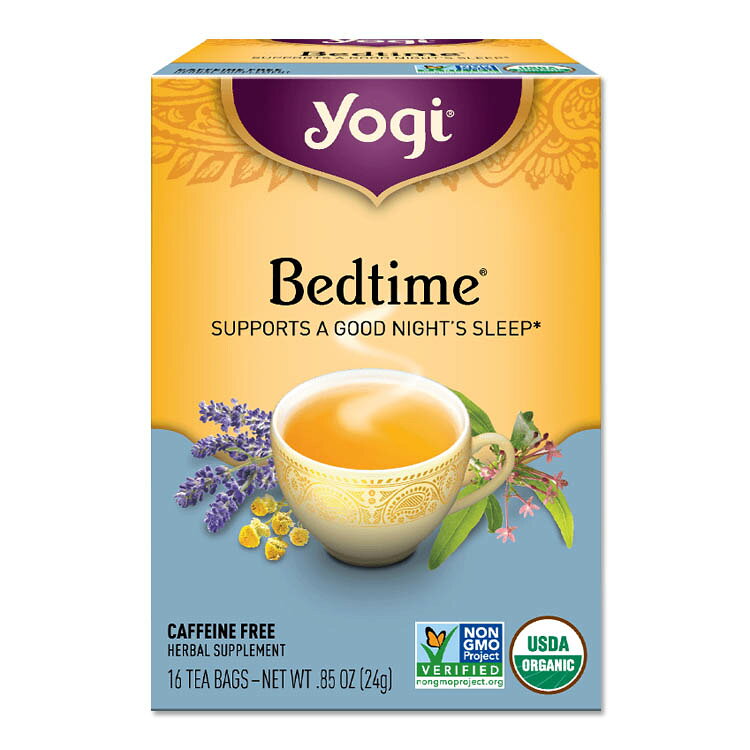 商品説明 ●Yogi Tea (ヨギティー) は、古代インドで生まれた【アーユルヴェーダ】の哲学に触発され、30年以上前にシナモンやクローブなどをブレンドしたハーブティーから始まりました。 ●カモミールとパッションフラワーを組み合わせた、心地よくおいしいハーブティー♪ ●温かみのあるハーブ、甘草とカルダモン、シナモンをプラス。 ●就寝前の落ち着いた、穏やかなティータイムにおススメのノンカフェイン・ブレンドティーです☆ ※Non-GMO (非遺伝子組換え) / USDA認証オーガニック / QAI認定オーガニック / ビーガン仕様 / Bコーポレーション認証 / OU / コンポスタブル・ティーバッグ / カフェインフリー【Yogiのこだわり】 リサイクル・堆肥化可能な包装 / Bコープ認証 / 重金属テスト済み / ベジタリアン仕様 / レインフォレスト・アライアンス認証 / yogi tea（ヨギティー）のお茶はこちら ホッとする☆カモミール入りのお茶はこちら その他のお茶を見てみる 消費期限・使用期限の確認はこちら 内容量 16包 原材料 詳細は画像をご確認ください ※製造工程などでアレルギー物質が混入してしまうことがあります。※詳しくはメーカーサイトをご覧ください。 メーカー yogi tea（ヨギティー） ・高温多湿を避けて保管して下さい。 ・製品ご購入前、ご使用前に必ずこちらの注意事項をご確認ください。 yogi tea Bedtime Caffeine Free 16teabags 生産国: アメリカ 区分: 食品 広告文責: ㈱ REAL MADE 050-3138-5220 配送元: CMG Premium Foods, Inc. ヨギ よぎ よぎてぃー 人気 にんき おすすめ お勧め オススメ ランキング上位 らんきんぐ 海外 かいがい アメリカ ティー てぃー フレバーティー フレーバー ブレンドティー Non-GMO 非遺伝子組換え 有機 有機栽培 おーがにっく コーシャ 認証 teabag teabags Bag Herb Herbal Tea Caffeine Free ハーブ はーぶ グルテン不使用 砂糖不使用 シュガーフリー 16個 16個入り 個別包装 包装 個包装 ハーブ はーぶ ハーブブレンドティー ハーブブレンド 甘い香り 甘い匂い スウィート 良い香り 良い匂い カフェインなし カフェインレス ホット アイス アイスティー ラテ オレ ティーラテ ティーオレ 休憩 お茶会 ヌン活 ぬんかつ 集まり ホカホカ ぽかぽか ほかほか ホンワカ なごむ ほっとする 天然 ナチュラル 時計草 かもみーる トケイソウ べっどたいむ お茶