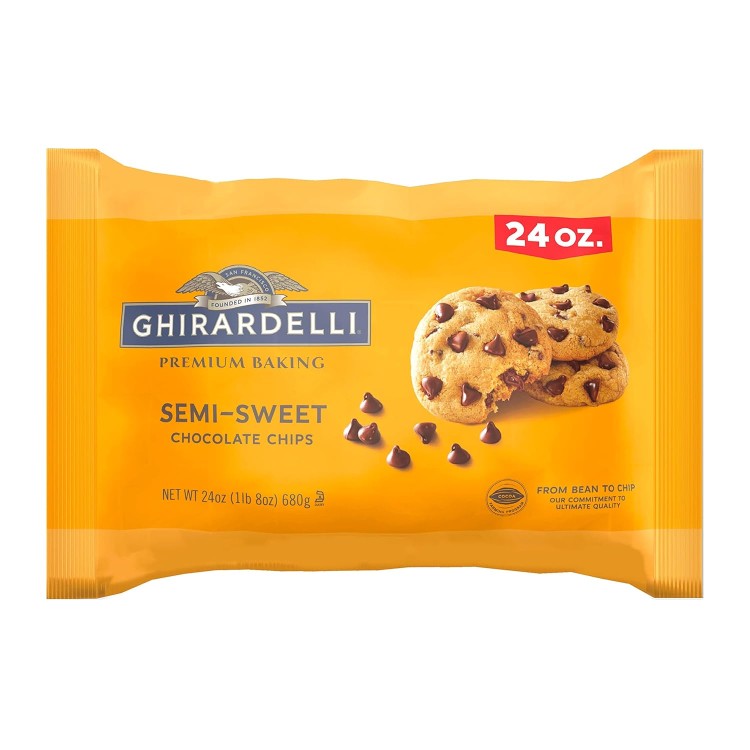 ギラデリ セミスイートチョコレート プレミアムベーキングチップ 約680g GHIRARDELLI Semi-Sweet Chocolate Premium Baking Chips for Baking, 24 oz Bag 【お取り寄せ商品】