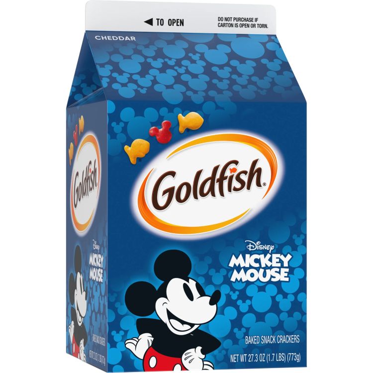 ディズニーミッキーマウス：特別なゴールドフィッシュチェダーチーズクラッカーは、ディズニーのひねりを加えたお気に入りの味です 楽しい形状: クラシックな金魚と赤いミッキーの形状が含まれています 本物のチーズで焼き上げました:チェダーゴールドフィッシュは、常に100%本物のチェダーチーズと植物由来の色素で作られています。 常に焼き上げ、決して揚げない：家族全員が満足できるスナックとして、かじりやすくカリカリのゴールドフィッシュクラッカーを用意しておきましょう。 魔法の瞬間: 映画の夜にこのゴールドフィッシュチーズクラッカーをシェアしたり、次のパーティーで提供したり、楽しいおやつとしてお弁当に詰めたりできます。 たっぷり食べよう: 家族や友達とお気に入りの映画を見ながら、6.6オンスのゴールドフィッシュクラッカーをたっぷり食べましょう。