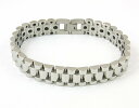 　※ご注意下さい※ こちらはアウトレット商品になります。 　　　GERMANIUM BRACELET 　　　　ゲルマニウムブレスレット ゲルマニウムを含有した素材で、 ファッション性を重視したブレスレットに仕上げました。 訳ありの理由ですが、 今回のゲルマニウムブレスレットは専用ケースに入っていません。 お届の場合は、エアーパッキンに包んでお届致します。 また、こちらの商品はサイズ調整ができません。 サイズをお確かめの上お買い求め下さいませ。 もちろん商品に問題がある訳ではありません。 年に何度もこの様な価格で販売はしていません。 数量も限られておりますので、早めのご注文をされます様お薦め致します。 通常は4000円〜5000円で販売している、 ゲルマニウムブレスレットです。 年に何度もこの様な価格で販売はしていません。 それなりの理由があるのですが、効果・効能を書くと、 薬事法に抵触をするので説明を省きますが、 一度、ご購入いただいた方は、皆さん手放せなくなっています。 ● ゲルマニウムについて 32番目の元素（Ge）。 約100年ほど前にドイツのウィンクラー博士が銀の鉱石より分離することに成功し、発見された亜金属元素で、金属・非金属の性質を併せ持つ半導体です。 ゲルマニウムは金属と非金属の中間の亜金属の半導体です。 半導体とは、光や熱などのエネルギーによって反応し、電気を通す導体となったり、通さない絶縁体になる性質をいいます。 ゲルマニウムは有機と無機の2つがあります。 大まかに言うと、有機は植物の中に含まれているゲルマニウム、無機は鉱石などの中に含まれているゲルマニウム です。 1967年に、無機を有機に転換させる技術が確立されました。 その後、各種試験による高い安全性が認められ、1992年、WHO（世界保健機関）は物質名「有機ゲルマニウム」を正式に登録認知しました。 また、アメリカのネバタ州などでは保険適用が認められていますし、日本では貼り付け型治療器として厚生労働省から認可を受けています。 ● 当ブレスレットの特徴 ステンレス製ブレスレットにゲルマニウムを含有した素材で、 ファッション性を重視したアクセサリーとして仕上げました。 サイズの調整は、初めての方でも付属の調整用修理ピンで出来ますが、 難しい場合は、時計店等で調整をお願い致します。 ゲルマニウムアクセサリーは、 薬事法の規制により販売が制限されるようになりました。 その為、ゲルマニウムアクセサリーの製造が 少なくなりましたので、現在は入荷が困難な状態になりました。 当ゲルマニウムネックレスも 在庫分の販売で、在庫が無くなった辞典で販売は中止する予定です。 あの時買っておけば良かったと、後悔する商品の一つかも知れません。 ゲルマニウムの効果効能につきましては、 薬事法に抵触しますので掲載は出来ません。 ご理解を賜ります様よろしくお願い致します。 サイズ 長さ　21.2cm　　幅1.2cm　厚さ0.3cm （調整不可） 重量 約45g 素材・材質 ステンレススチール ゲルマニウム（粒）88粒 付属品 なし 箱　包装 　化粧箱は有料で200円になります。 プレゼント用に包装致しますので ご遠慮なくお申し付け下さいませ(＾_＾) 【ご使用方法】 手、足、首に装着してください。　複数ご使用になられることをおすすめします。 【使用上の注意】 ・幼児の手の届かない所に保管して下さい ・異常を感じたときには使用をおやめ下さい。 ・多少の変色する場合がありますが、品質に問題はありません 【ご注意】 水仕事・水泳・お風呂等では当ゲルマニウムアクセサリーは必ず取り外してください。 装着したまま利用されますとゲルマニウム粒が剥がれ落ちる原因となります。