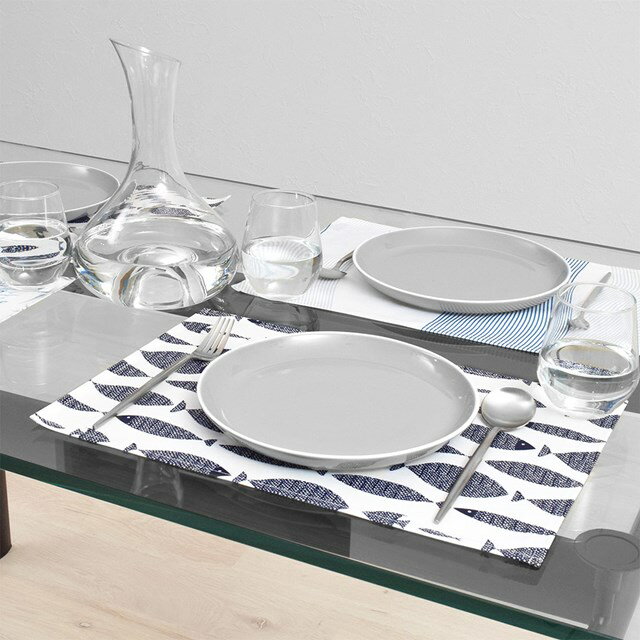 【ゆうパケット配送】 ランチョンマット 2枚セット 30cm×45cm ラミネートタイプ ブルーフィッシュ フィッシュ マリン 魚柄 おしゃれ 防水 ビニール ランチマット ランチクロス かわいい テーブルウェア プレースマット プレイスマット シンプル 布(3)