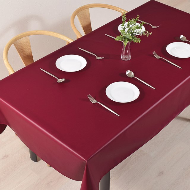 【P5倍+最大15％OFFクーポンあり】テーブルクロス 120×150cm ラミネート T Cチノクロス ボルドー 無地 シンプル 防水 ビニール おしゃれ キャンプ キャンプ用 BBQ アウトドア テーブルマット 食卓カバー ダイニングテーブル テーブル 食卓 長方形 ダイニング
