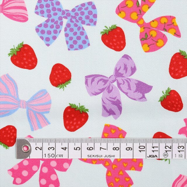 1.5m(数量15)までならゆうパケット対応商用利用可 生地 リボン柄 入園 入学 スカイ 女の子 いちごとリボンで満点ラブリー ライトブルー ツイル生地 ゆうパケット対応