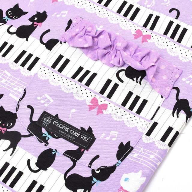 バッククロスエプロン(100-120cm)ピアノの上で踊る黒猫ワルツ(ピンク)日本製