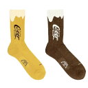 ROSTER SOX ロスターソックス / RS-322 Enjoy Beer Drink MENS メンズ LADIES レディース 当店通常価格：1,760円(税込) ROSTER SOX ロスターソックス BEER ビール 通販 ROSTER SOX / RS-322 Enjoy Beer DrinkROSTER SOXから靴下が入荷しました。毎回人気のドリンクシリーズ。今期はタオル生地のようなブークレ素材になっております。足底がパイル地になっておりクッション性があり、シューズの履き疲れ軽減。通気性がよく足をドライに保ち、タフで履き心地◎。改めてコストパフォーマンス優れ過ぎです。コットン、ナイロン、その他MADE IN JAPANSIZE23〜25cm / 25〜27cm返品・交換について※当店ではお客様都合によるキャンセルは受け付けておりません。 詳細は上記リンクをご参照下さい。色見、サイズに関する返品のご要望にも、オンライン販売の特性上お応えできかねますので、ご理解、ご了承の上ご注文下さい。【ROSTER SOX】ROSTER(ロスター)は野球用語で1軍登録を意味します。ブランド名には、靴下業界において日本製、機能素材のある スポーツソックスに特化し、そのデザインとクオリティで 1軍として活躍したいという願いが込められています。 靴下ひとつで気分が変わる、コーディネートが変わる、そんなデザイナーが生まれ育った環境やフィーリングをデザインに落とし込んでいます。 機能性とデザイン性の融合、ありそうでなかなか見つからなかったソックスが日本製で実現しました。 2