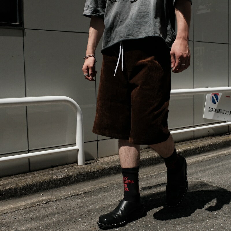 乐天商城 - 【倉庫在庫】Grand Collection / OVERSIZED CORDUROY SHORT BROWN 24SS 送料無料