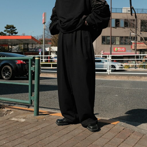 INTODUSK / ROWDY TRACK PANTS BLACK 25SS 送料無料 INTODUSK / ROWDY TRACK PANTS BLACK 25SS 送料無料