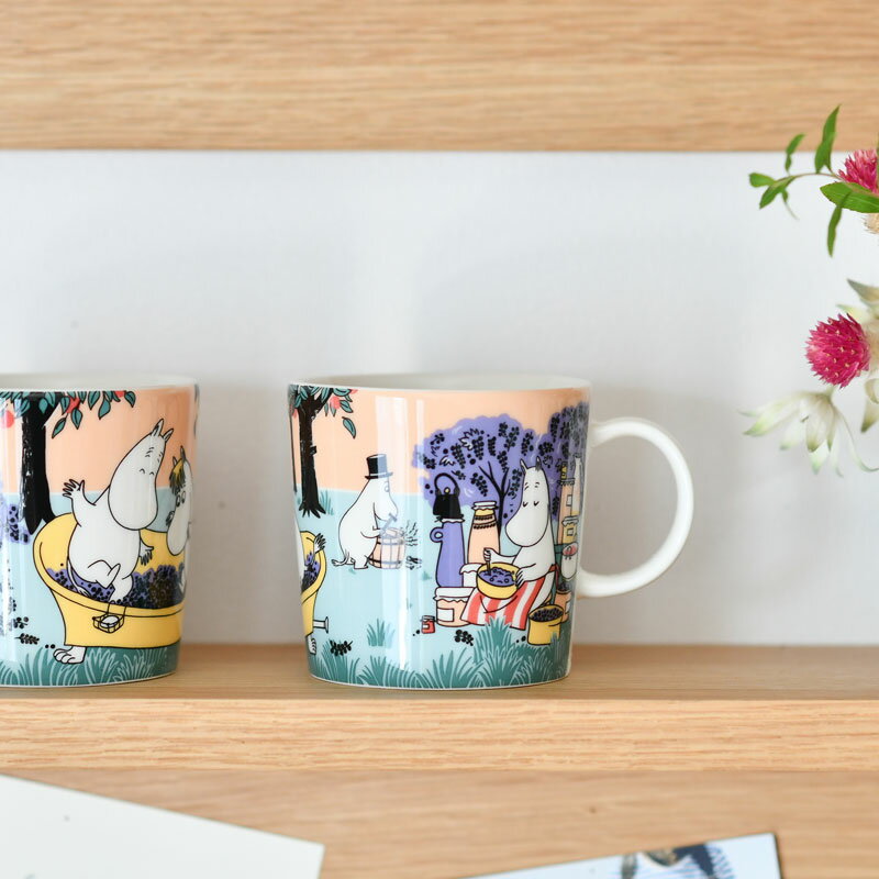 アラビア ムーミン マグカップ 300ml サマー ベリーシーズン 2024年 夏限定 ARABIA MOOMIN iittala イッタラ ピンク パープル かわいい 大人気 送料無料のサムネイル