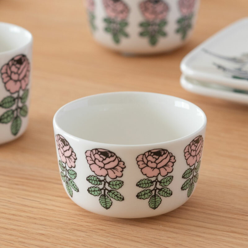 マリメッコ ボウル 250ml ヴィヒキルース ピンク 日本限定 marimekko Vihkiruusu ベビーピンク おしゃれ かわいい 人気のサムネイル