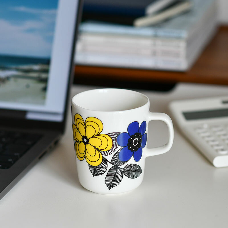 マリメッコ マグカップ 250ml ケスティト イエロー×ブルー marimekko KESTIT レモンイエロー おしゃれ かわいい 人気のサムネイル