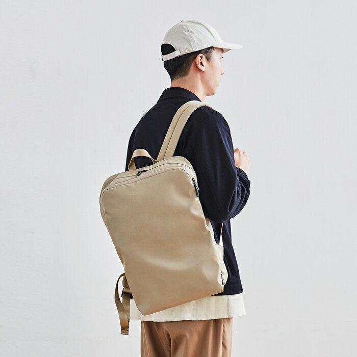 【10%OFFクーポン】15インチ ノートパソコン収納 スリム シンプル リュック バックパック ithinkso HEN SLIM BACKPACK 満員電車 出勤 ビジネス フォーマル カジュアル パソコン収納 軽量 容量 通勤 通学 マザーズバッグ レディース 鞄 おしゃれ シンプル メンズ