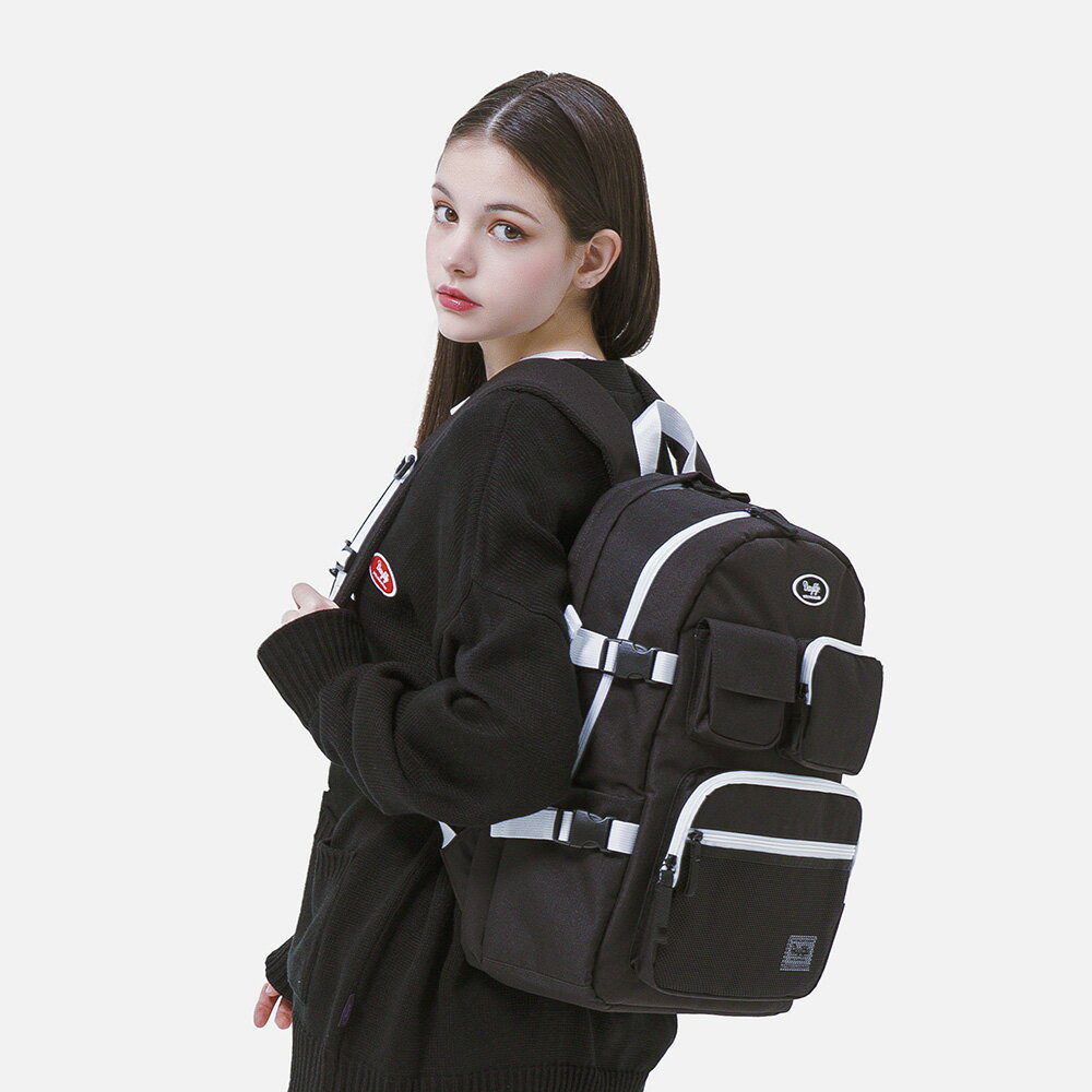 【25%OFFクーポン付】韓国風 韓国 リュック 新学期 新生活 DAYLIFE MULTI POCKET PLUS BACKPACK 大容量 収納 女性 レディース デイバッグ リュック 中学 高校 通学 高校生 女子 おしゃれ 大人 女子高生 リュック 通学リュック リュック 女子高生 スタイル バックパック