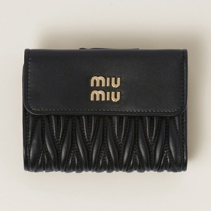 ミュウミュウ 財布（レディース） ミュウミュウ MIU MIU 2024春夏 マテラッセレザー 財布【ブラック 】【送料無料】【正規品】