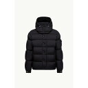 2025/26秋冬 MONCLER モンクレール メンズMAYA 70 SHORT DOWN JACKET WITH HOODダウンジャケット【Nero 】【送料無料】【正規品】