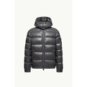 2025/26秋冬 MONCLER モンクレール メンズMAYA SHORT HOODED DOWN JACKET HOODEDダウンジャケット【Grigio Scuro 】【送料無料】【正規品】