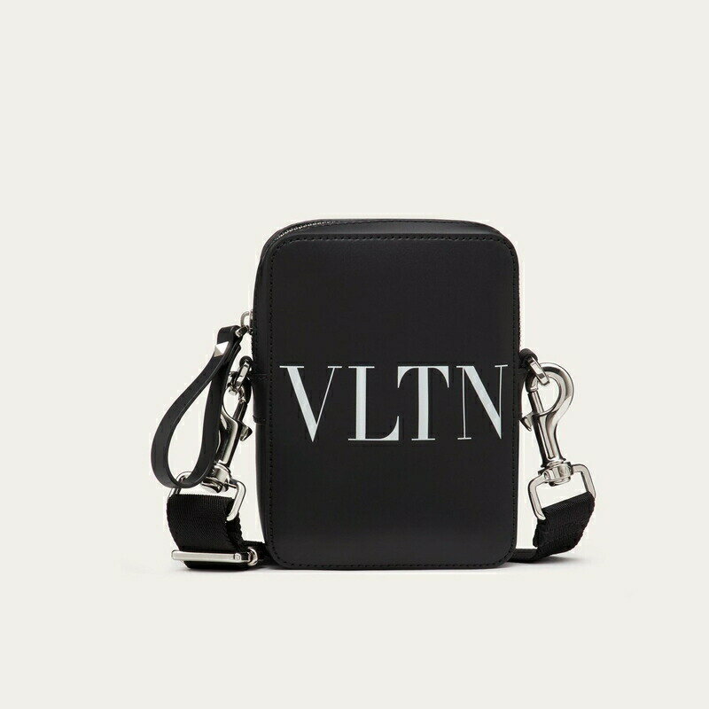 ヴァレンティノ VALENTINO 2024春夏 メンズ☆スモール VLTN レザー クロスボディバッグ【black 】【送料無料】【正規品】