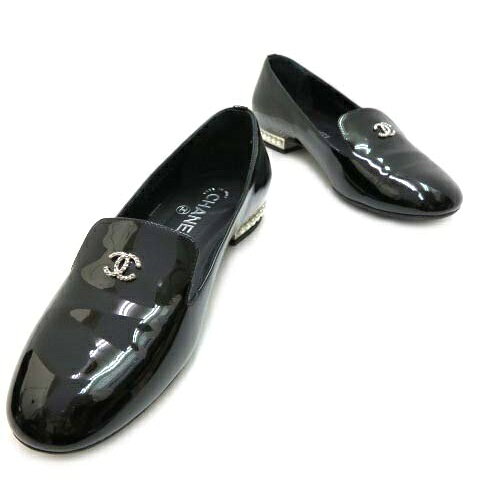 CHANEL　ローファー　フラットシューズ　パテントレザー×コスチュームパール　　ブラック　＃37 C　美品【中古】のサムネイル