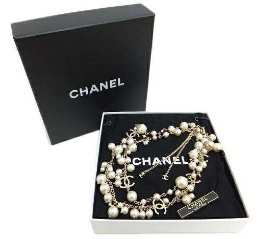 CHANEL　パール ロングネックレス　新品同様 【中古】のサムネイル