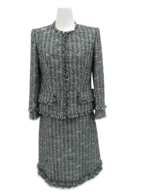 FOXEY BOUTIQUE　ツイードジャケット＆スカート　セットアップスーツ　39217・39218　ブラック×ホワイト　38　'19年　A1【中古】のサムネイル