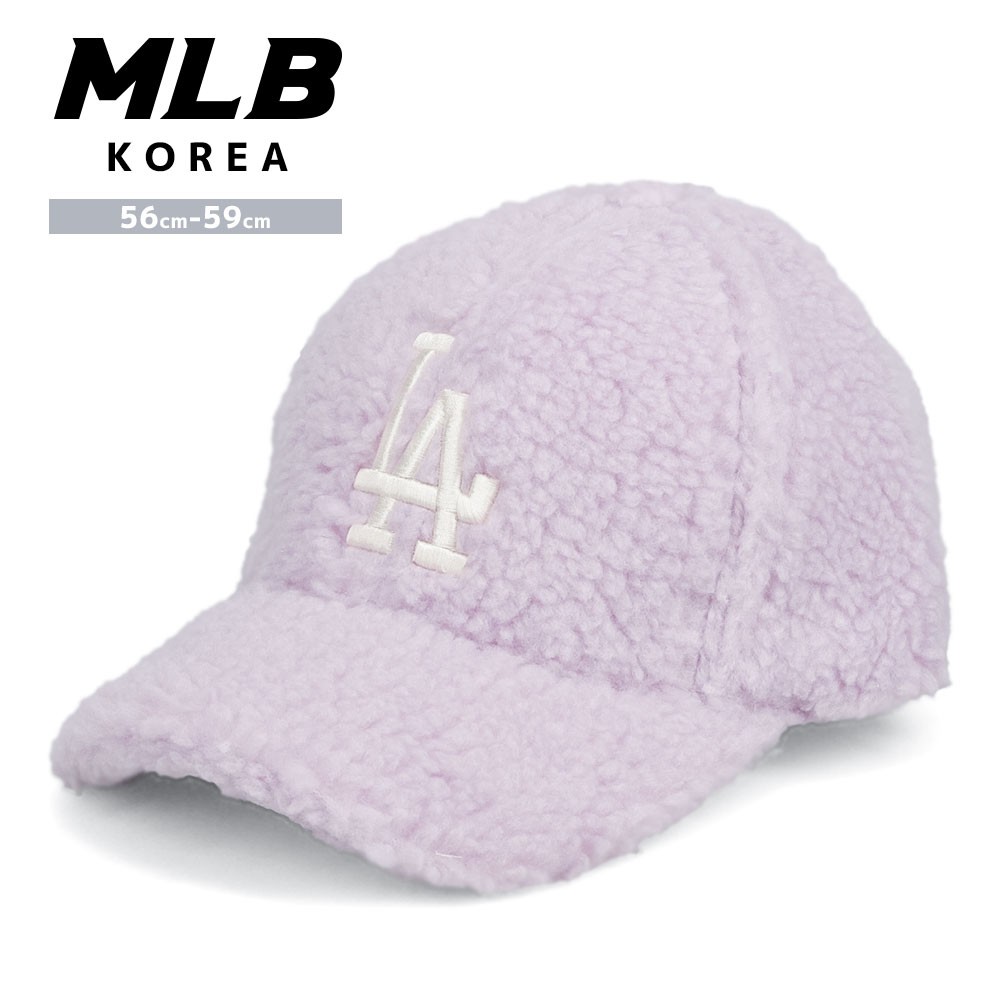 乐天商城 - エムエルビーコリア ボアキャップ フリースキャップ 帽子 レディース LAロゴ 刺繍 もこもこ 防寒 あったか 秋冬 カジュアル サイズ調整可能 ラベンダー 韓国ファッション ストリート トレンド おしゃれ かわいい 軽量 MLBCap MLB Korea Fleece Cap 3ACPFDI16