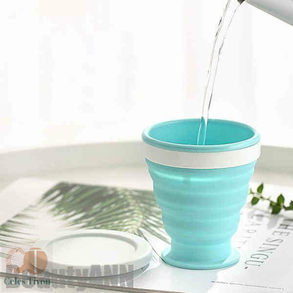 新生活 折りたたみカップ POCKET CUP 蓋付き 200ml 3色 マイカップ こぼれない 折り畳みコッププ 持ち運び便利 身につける 収納便利 プレゼン...