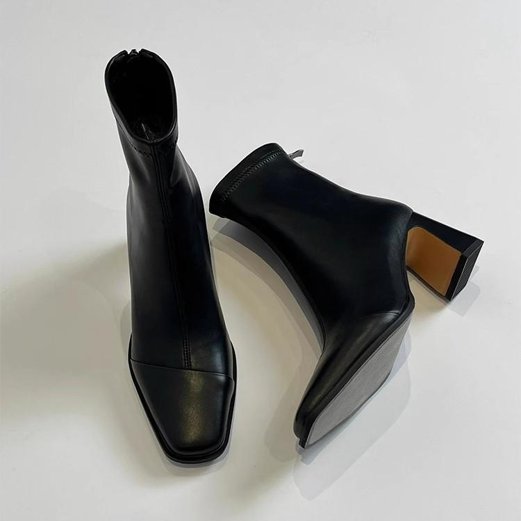 ショートブーツ レディース 羊革 本革 太ヒール ハイヒール 細身 スキニー 上品 シンプル エレガント カジュアルスタイル 高級感 通勤 普段使い