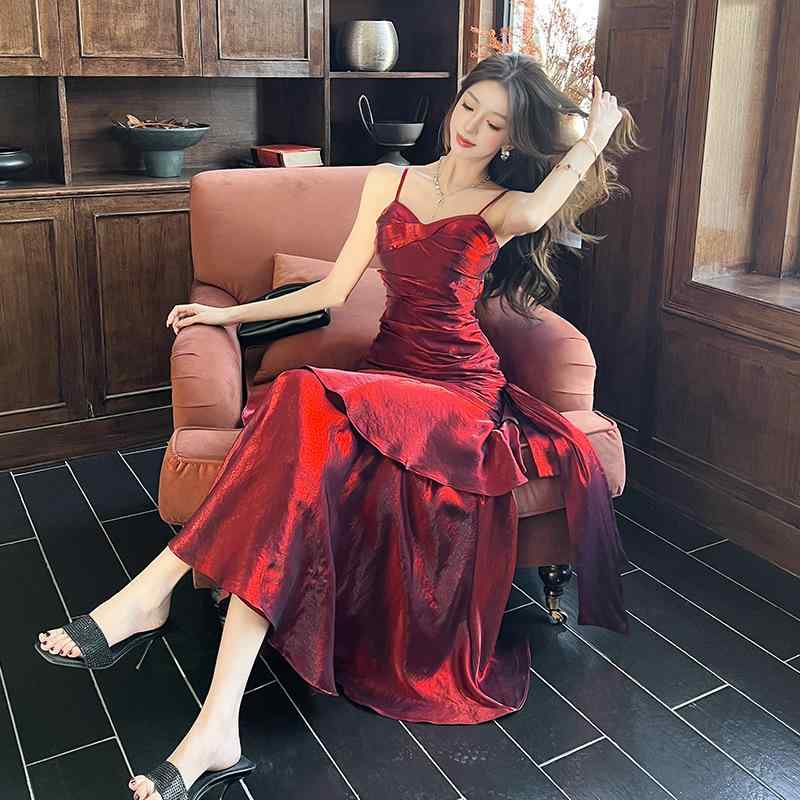 ワンピース レディース フレンチ フリル キャミソール レッド 春夏 高級感 大人 イブニングドレス パーティードレス 成人式 誕生日 ロング丈