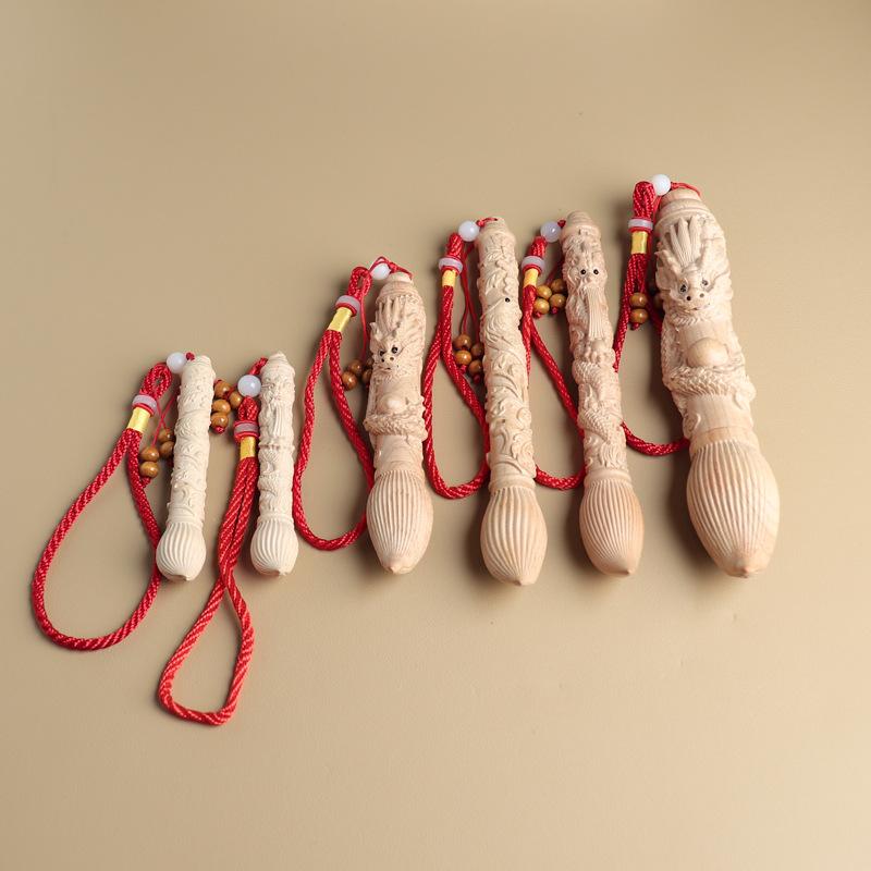 縁起物 開運グッズ お守り 置物 高級感 桃の木 木彫り 浮彫り 龍鳳 文昌筆 状元筆 学業成就 合格祈願 受験生応援 手持ち飾り 吊り飾り