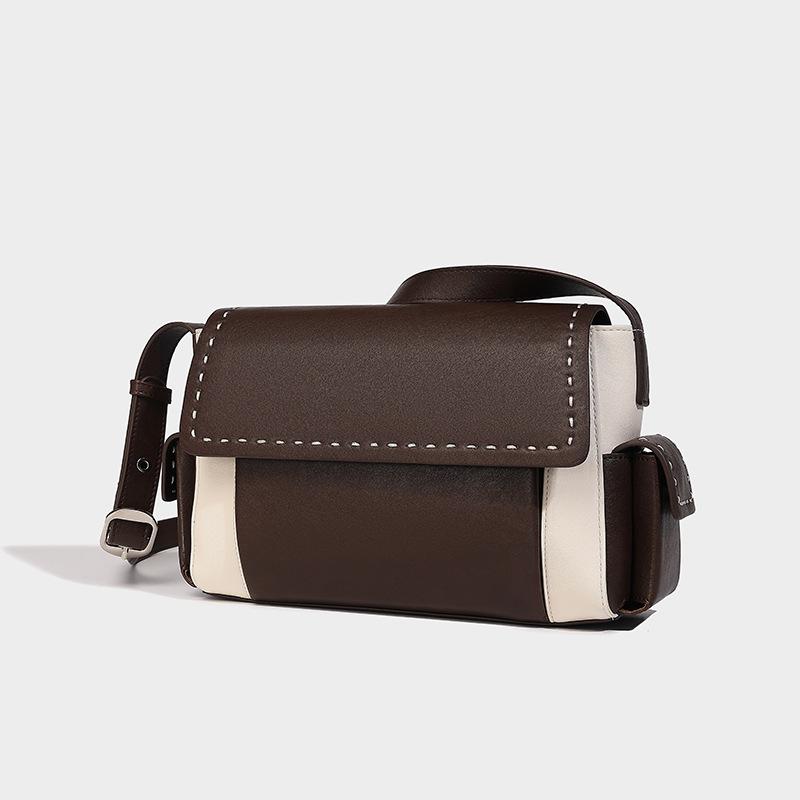 ショルダーバッグ レディース トレンド レトロ 個性的デザイン 高級感 メッセンジャーバッグ 脇掛けバッグ 斜め掛けバッグ 普段使い 軽量