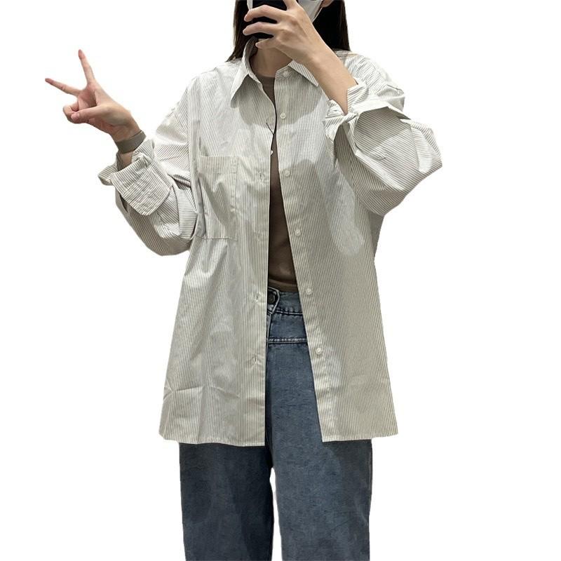 ・カテゴリ: シャツ・スタイル: ベーシックカジュアル・デザイン: 開襟・シルエット: ルーズフィット・ネックライン: スタンドカラー・袖丈: 長袖・柄: ストライプ・厚さ: 普通・デザインディテール: プリント・シーン: カジュアル・カラ...