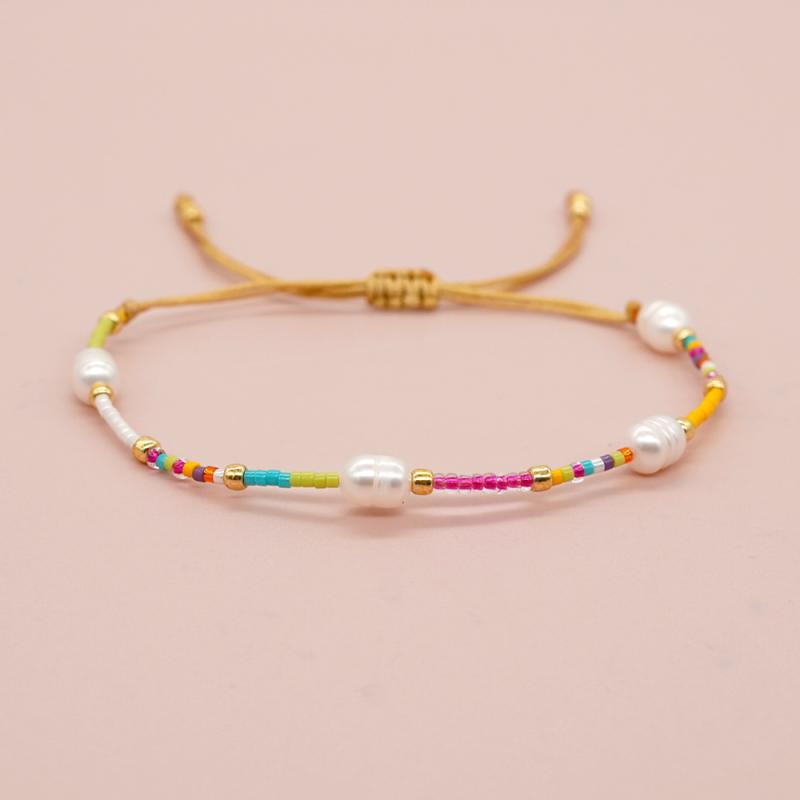 レディース ブレスレット 天然 淡水パール ハンドメイド カラービーズ シードビーズ バングル アクセサリー 上品 大人可愛い 普段使い ギフト 華奢 高見え カラフル