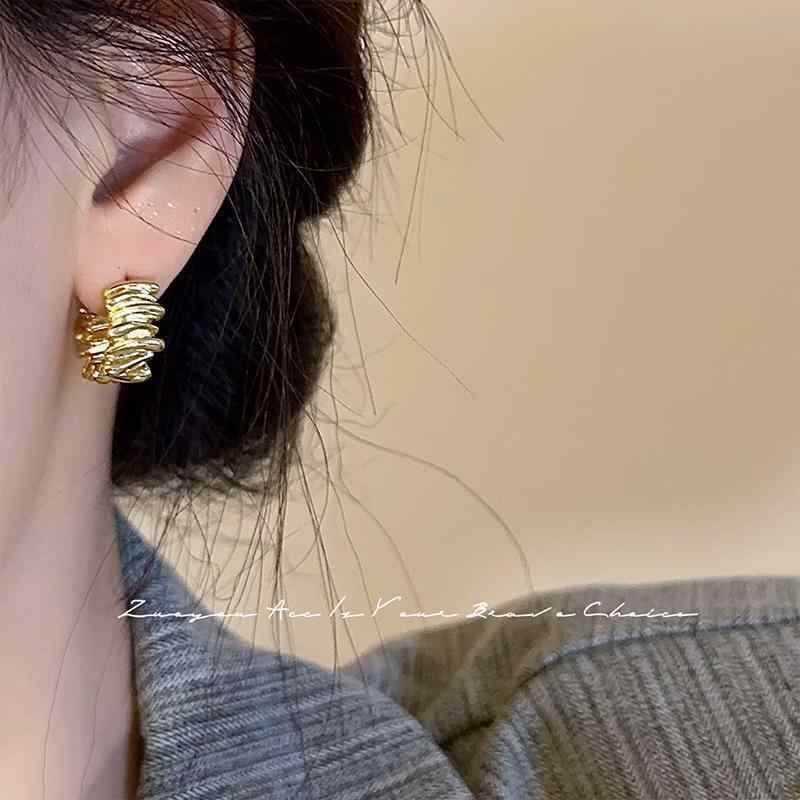 ・素材: 銀飾・カラー: 金色、白金・スタイル: 清新甜美・商品カテゴリ: 耳飾り