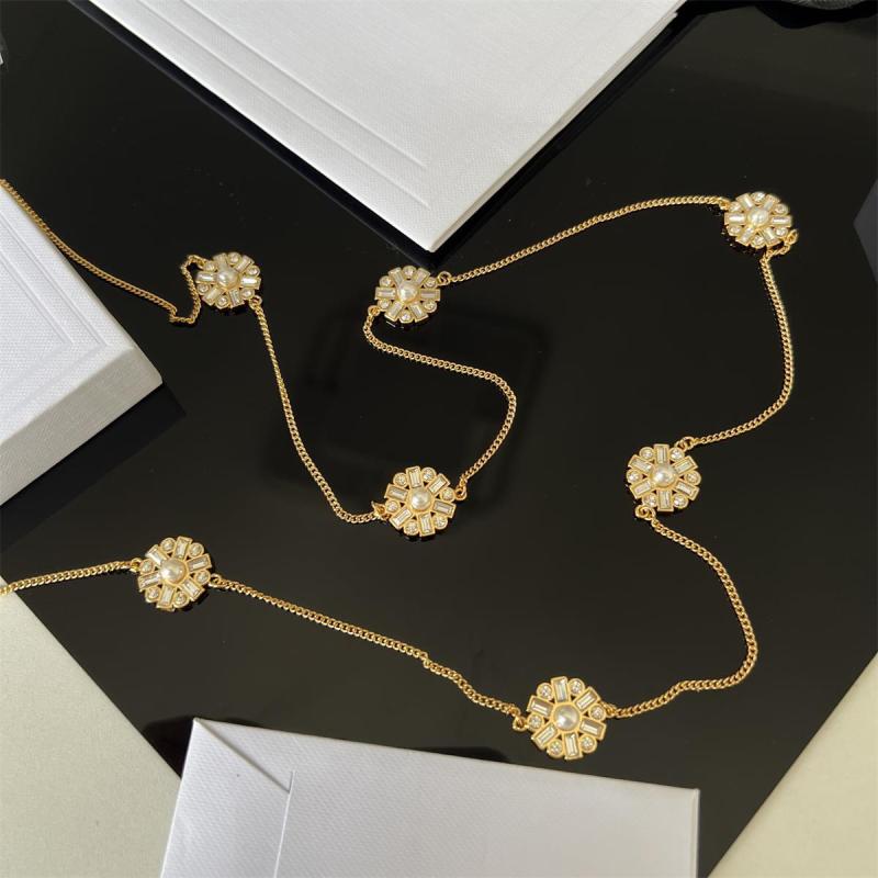 ネックレス ロングチェーン ひまわり 黄銅 セーター用