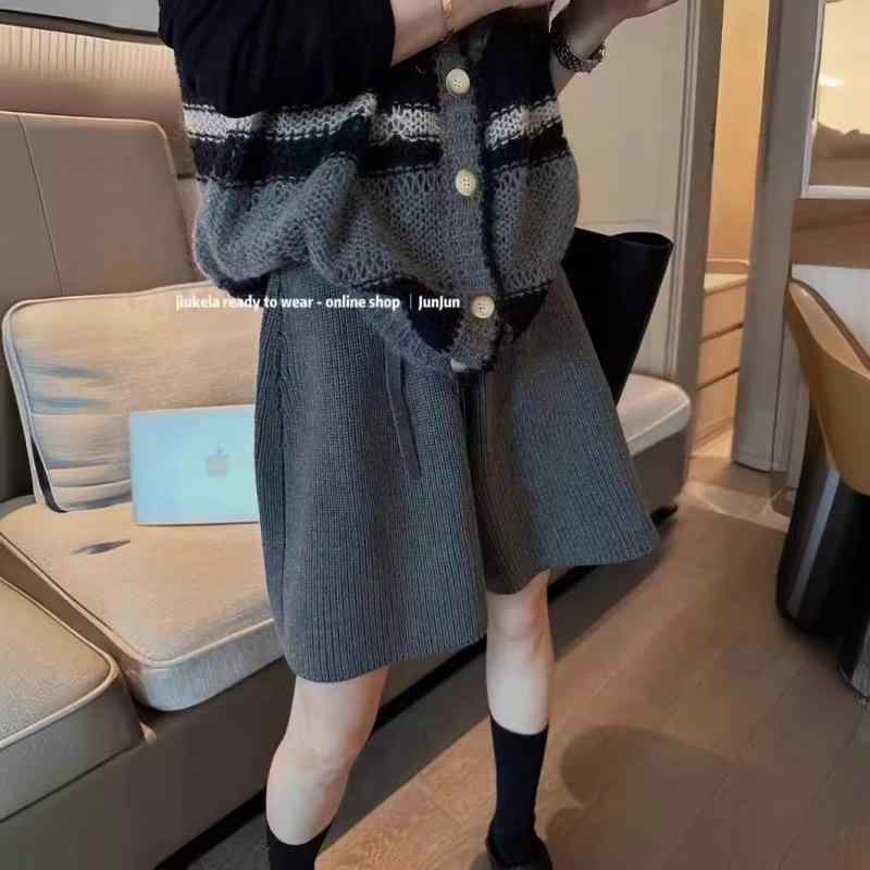 ショーツ レディース 秋冬 ニット ワイドレッグ ハイウエスト Aライン カジュアル 小柄対応 普段使い 伸縮性