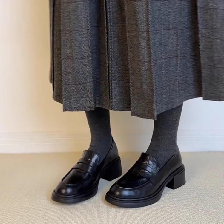 ローファー レディース 厚底 牛革 モカシン スリッポン レトロ ブラック アイボリー ピンク