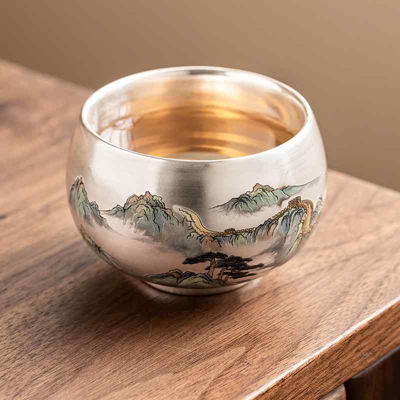 茶器 湯呑み 茶杯 陶器 純銀 銀引き 羅漢杯 シルバー 磁器 中国茶 台湾茶 高級感 上品 高見え おしゃれ 和食器 ティーカップ 主人杯 品茗杯 酒器 職人技 おもてなし シック かっこいい キッチン用品 食器 デザイン