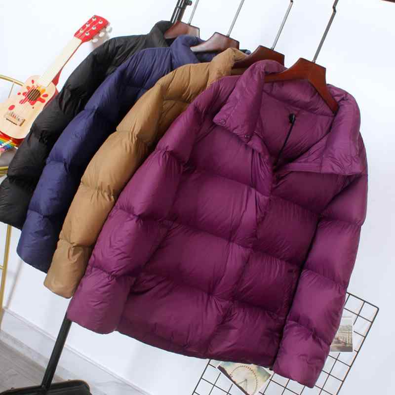 ・充填材: 白ダックダウン・ダウン含有量: 86%～90%・厚み: 厚手・生地: ポリエステル・襟型: スタンドカラー・着丈: 普通(50cm超～65cm)・袖丈: 長袖・前立て: ジップ・色: 白,カーキ,赤,紫,黒,ダークレッド,ブラウン,ネイビー,ミストブルー・サイズ: M,L,XL,2XL,3XL・ダウン量: 101-200g・性別: 女性・年齢層: 成人・スタイル: 通勤