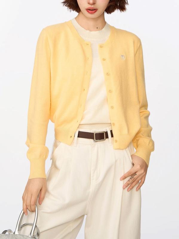 Shirts - レディース ニット カーディガン 重ね着風 フェイクレイヤード ウール ショート丈 トップス インナー 上品 大人可愛い きれいめ オフィスカジュアル ペールイエロー 春 秋