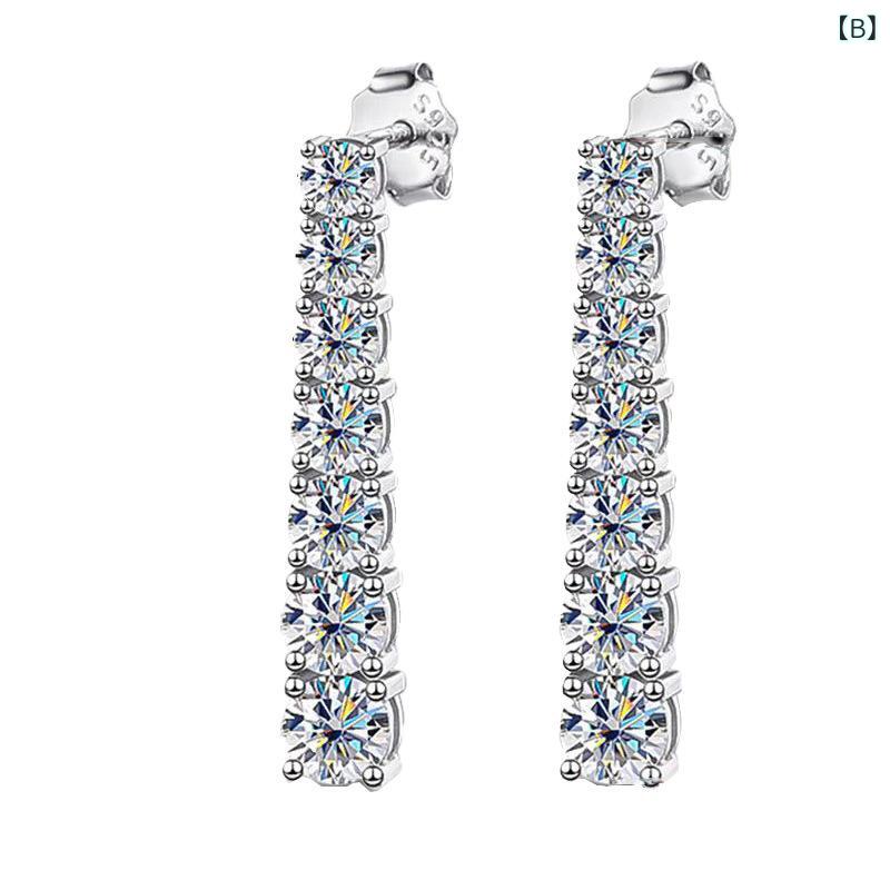 イヤリング レディース ロング フリンジ ジルコニア かわいい 高級感 小众デザイン エレガント 耳飾り ドロップタイプ 軽やか アクセサリー 女性用 スイート スタイリッシュ ジュエリー 日常使い ギフト向き ファッション 小物 トレンド ユニーク 洗