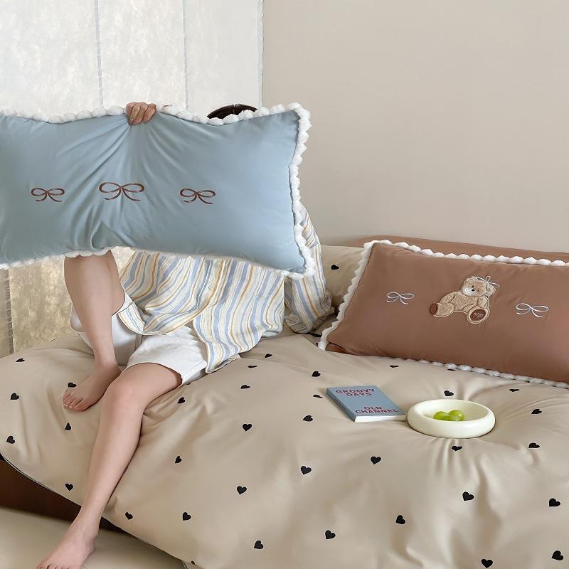 ベッドカバーセット 女性 厚手 フランネル加工 コットン100% 刺繍 プリント かわいい 秋冬 寝具 掛け布..