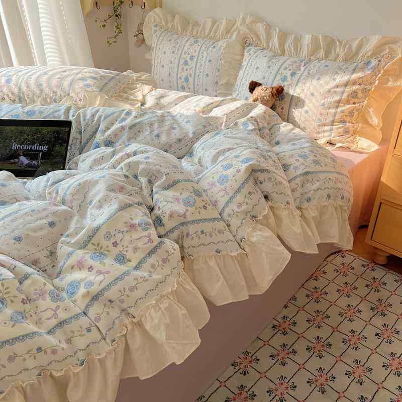 寝具セット 春夏 フレンチプリンセス風 綿100% 田舎風清新 花柄 フリルデザイン ベッドカバー 四点セット 枕カバー シーツ 軽やか 快適 吸湿性 家庭用 ベッドルーム コーディネート ナチュラル ガーリー 日常使い