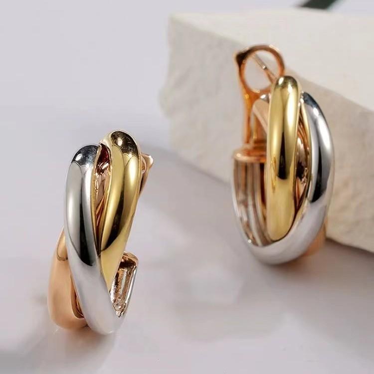 ピアス レディース シンプル 三色 円形 イヤーカフ 色落ち防止 個性 ファッション アクセサリー トレンド 耳飾り