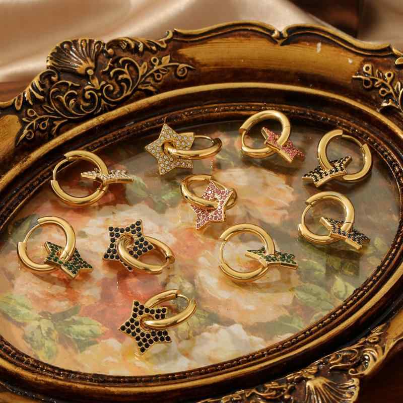 ・素材: ステンレス・形状: 星型・加工: メッキ・色: 赤ダイヤ,緑ダイヤ,白ダイヤ,青ダイヤ,黒ダイヤ・スタイル: シンプル・対象: 女性用・カテゴリ: イヤリング