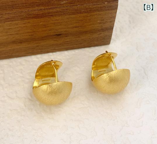 イヤリング レディース 純銀 シルバー スタッド 丸形 ブラッシュド 耳クリップ 高級感 ファッション 個性 上品 エレガント デザイン 欧米風 アクセサリー モダン