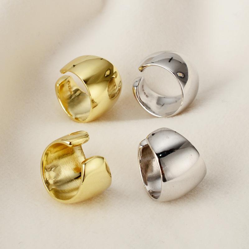 イヤークリップ レディース 925シルバー 光沢 シンプル ジオメトリック デザイン ノンホール 耳飾り ア..