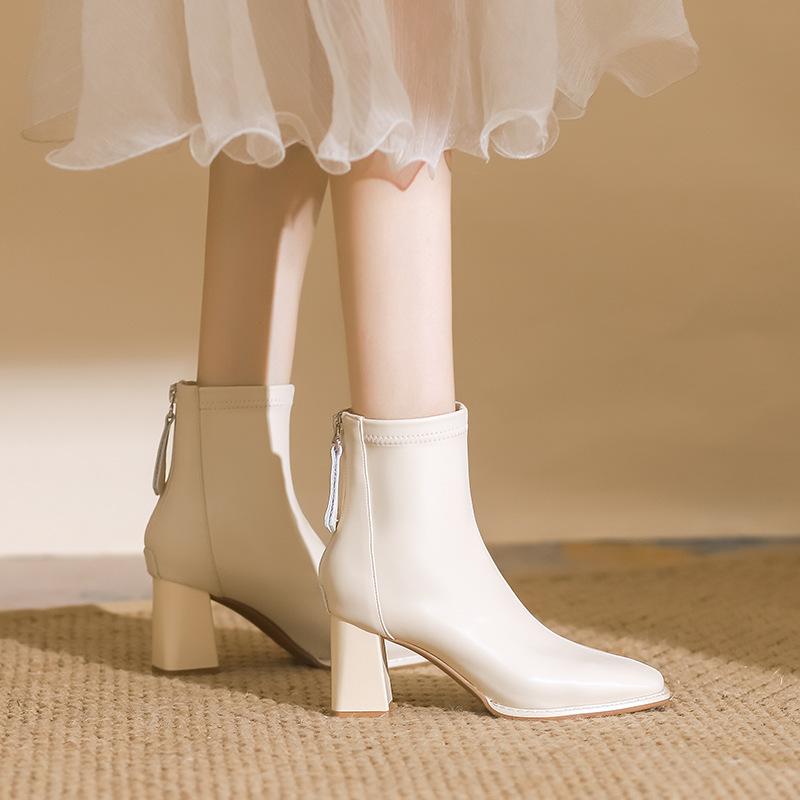 ショートブーツ レディース 本革 ホワイト ハイヒール 厚底 スクエアトゥ 小柄対応 スリムフィット 春..